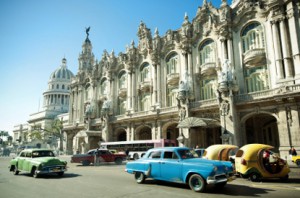 Cuba-Havana-Coco-Taxi